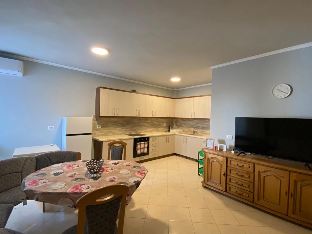 Saranda Relax Apartments Екстер'єр фото