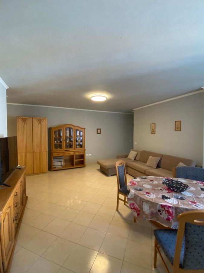 Saranda Relax Apartments Екстер'єр фото
