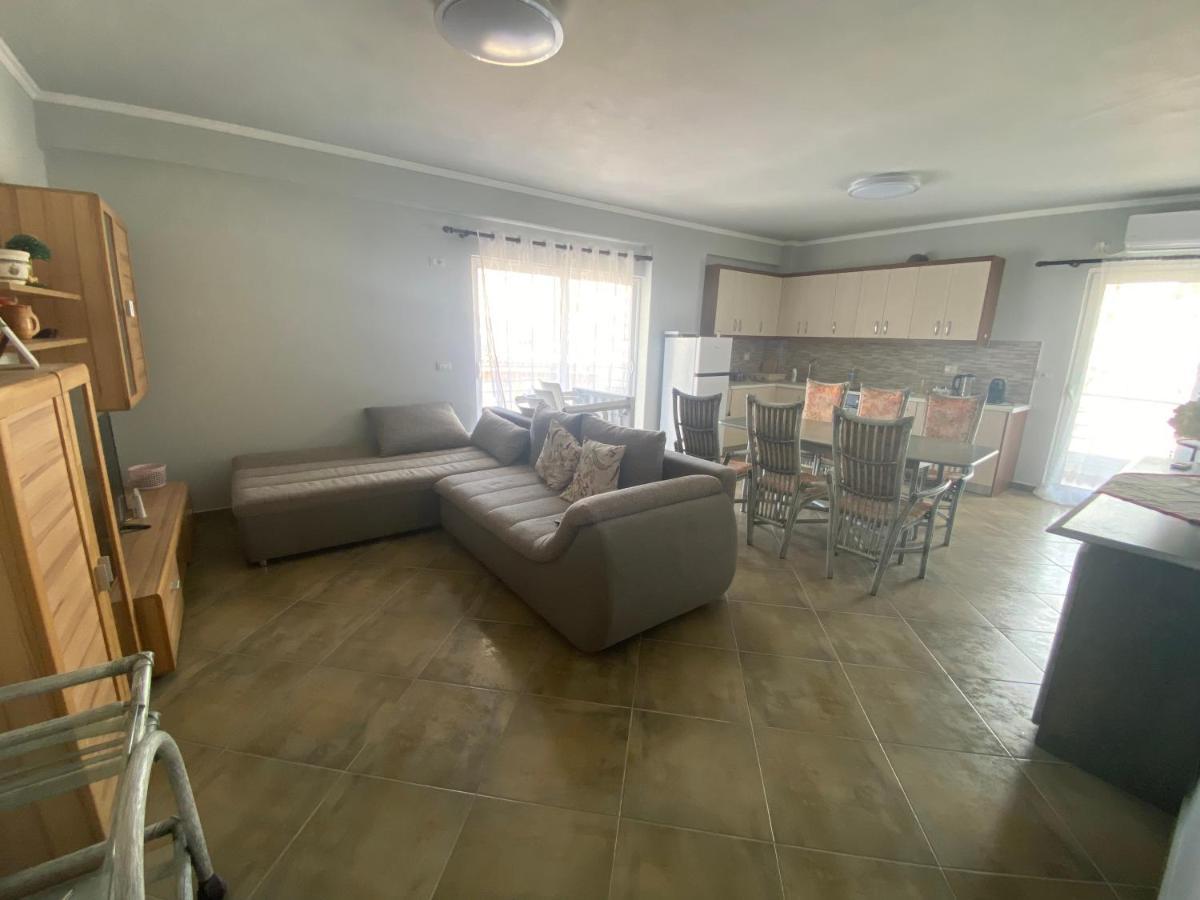 Saranda Relax Apartments Екстер'єр фото